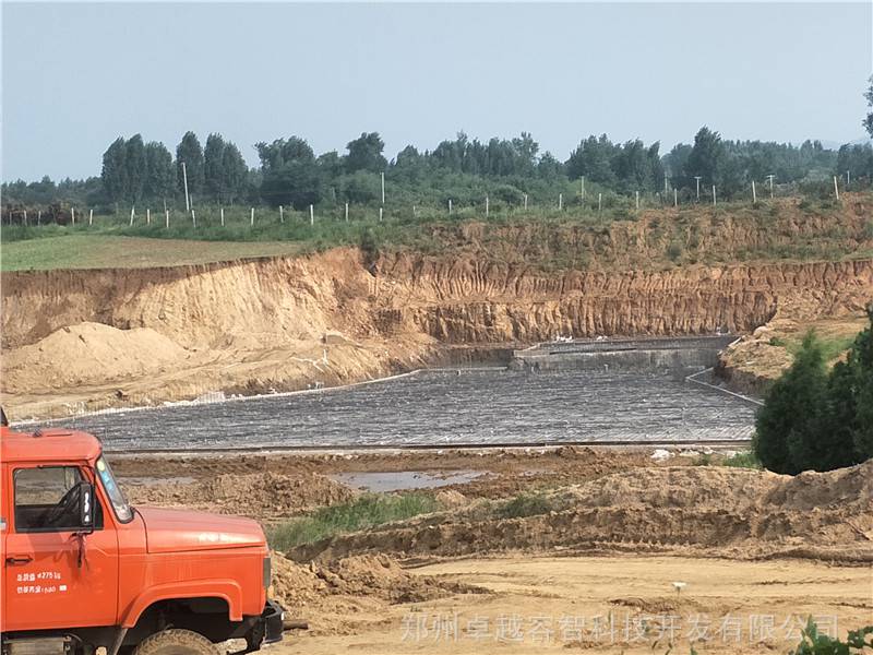 云南人工造浪設(shè)備廠家|建一個2000平方造浪池需要多少錢