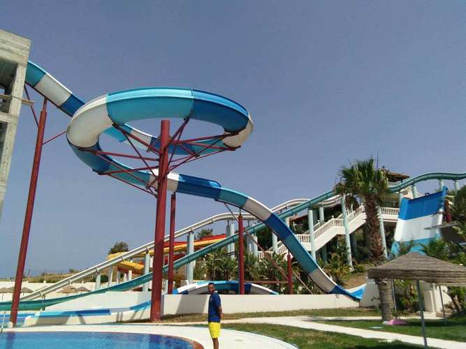 摩洛哥丹吉爾M'nar水上樂園 國(guó)外成功案例與人工造浪設(shè)備廠家探析